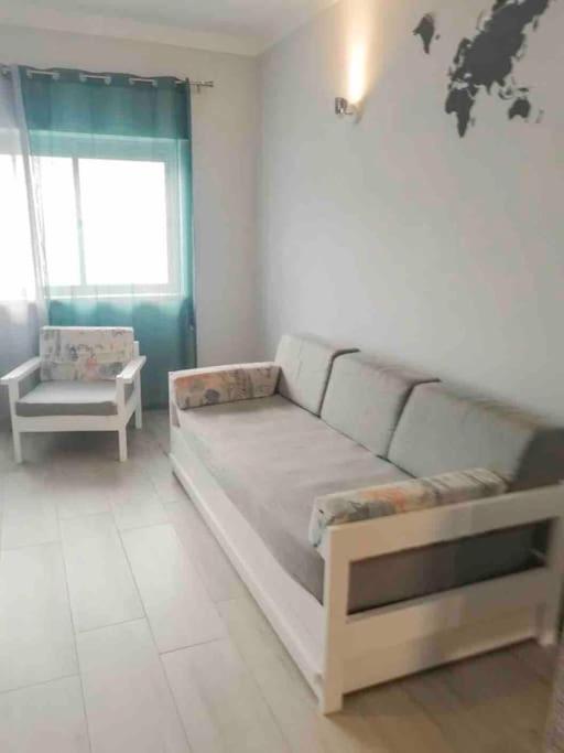 Beautiful And Cozy Flat Close To Beach And Center 라고스 외부 사진